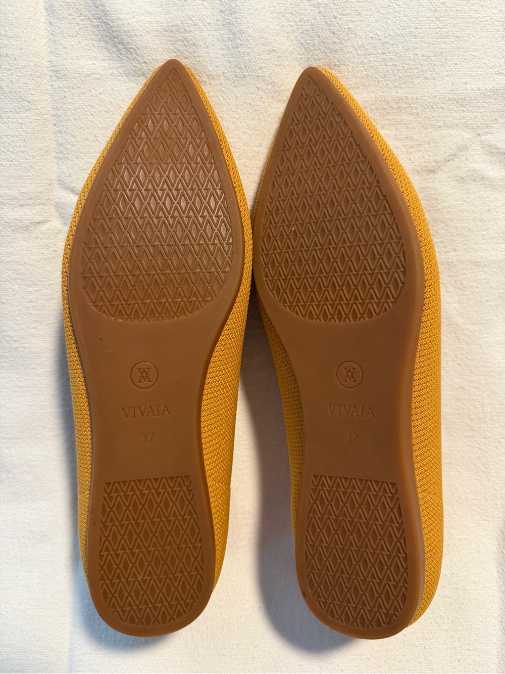 Pointed Knit Ballet Flats - Mustard Yellow - Vivaia size 37 (6.5) Aria 5 - Picture 3 of 7